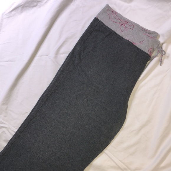 Insa Charcoal Gray, Jersey Knit Blend, Wide Leg, Capri Yoga or Lounging Pants - Picture 6 of 10